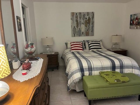 Tiny photo for 300 WINDSOR M #M, West Palm Beach, FL 33417 (MLS # B26089475)