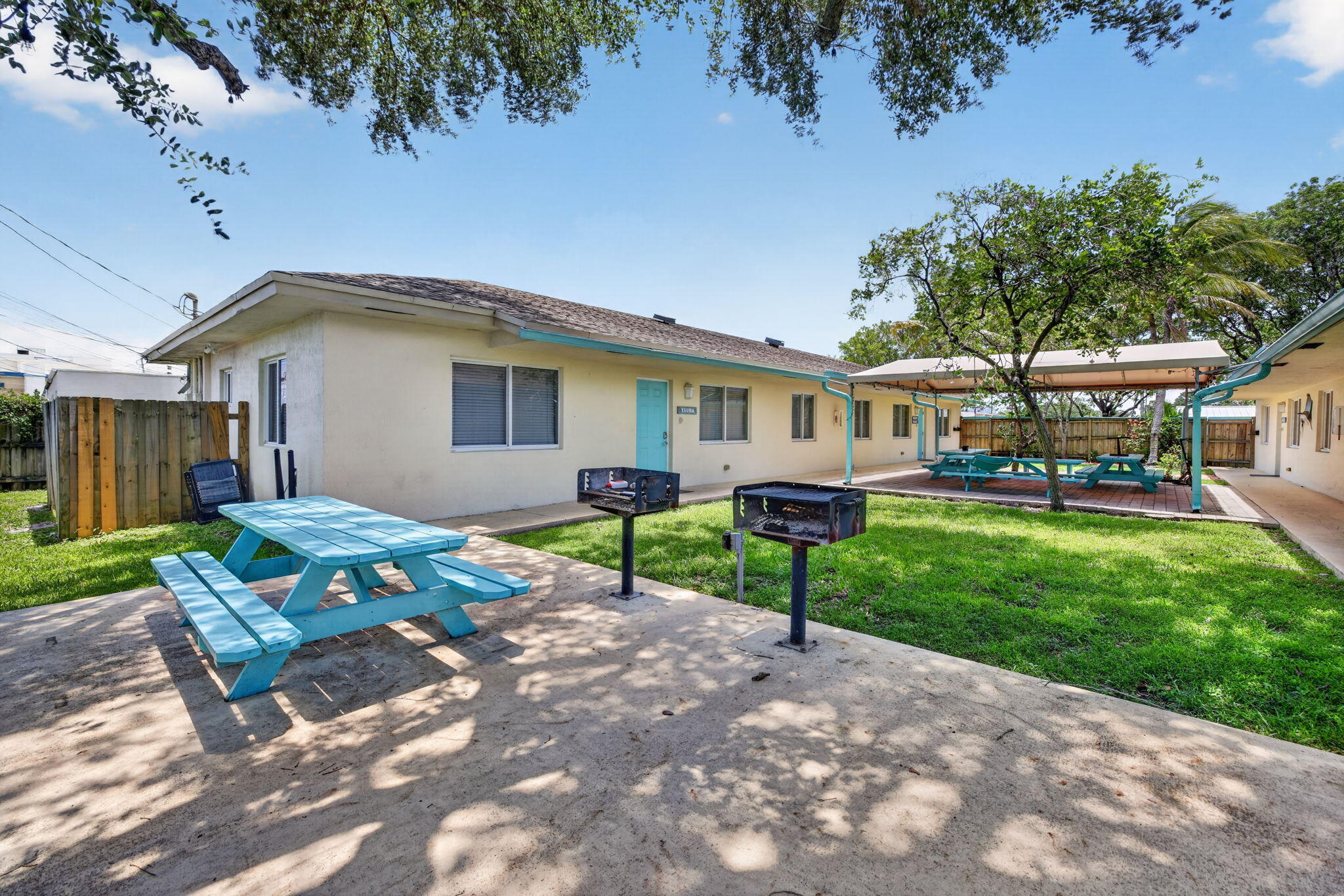 Croissant Park - Residential Income