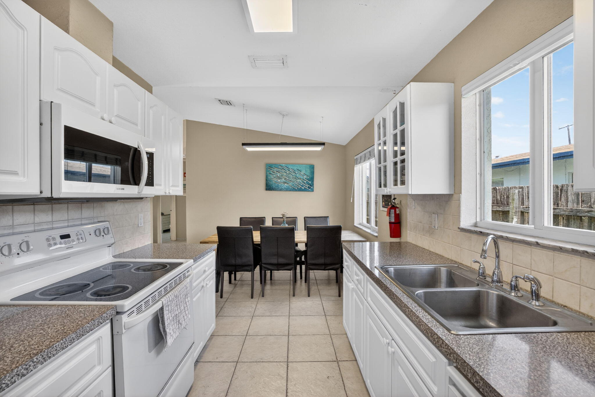 Croissant Park - Residential Income