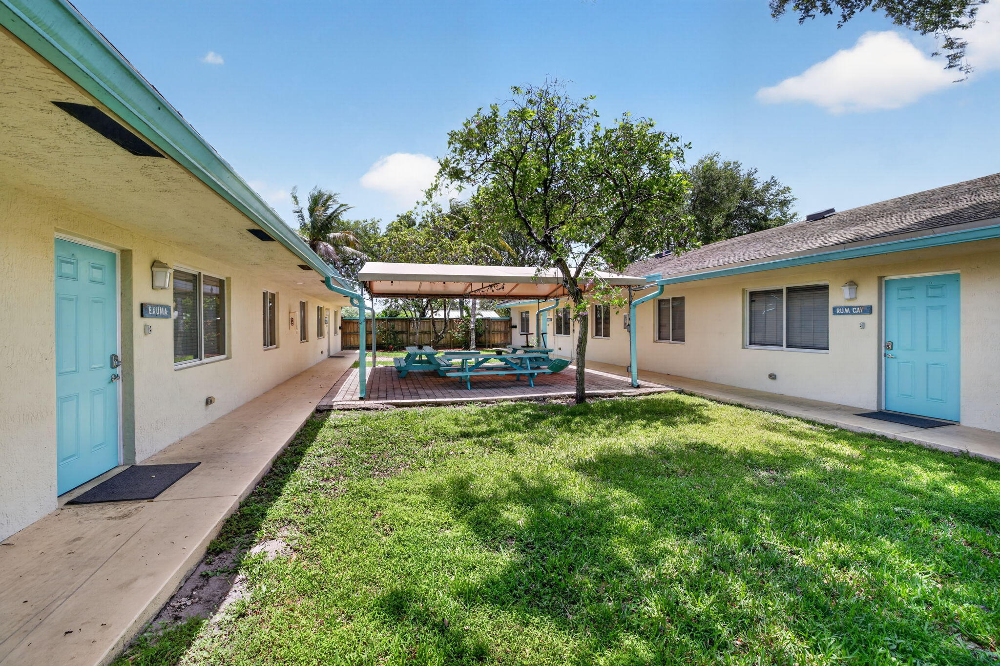 Croissant Park - Residential Income