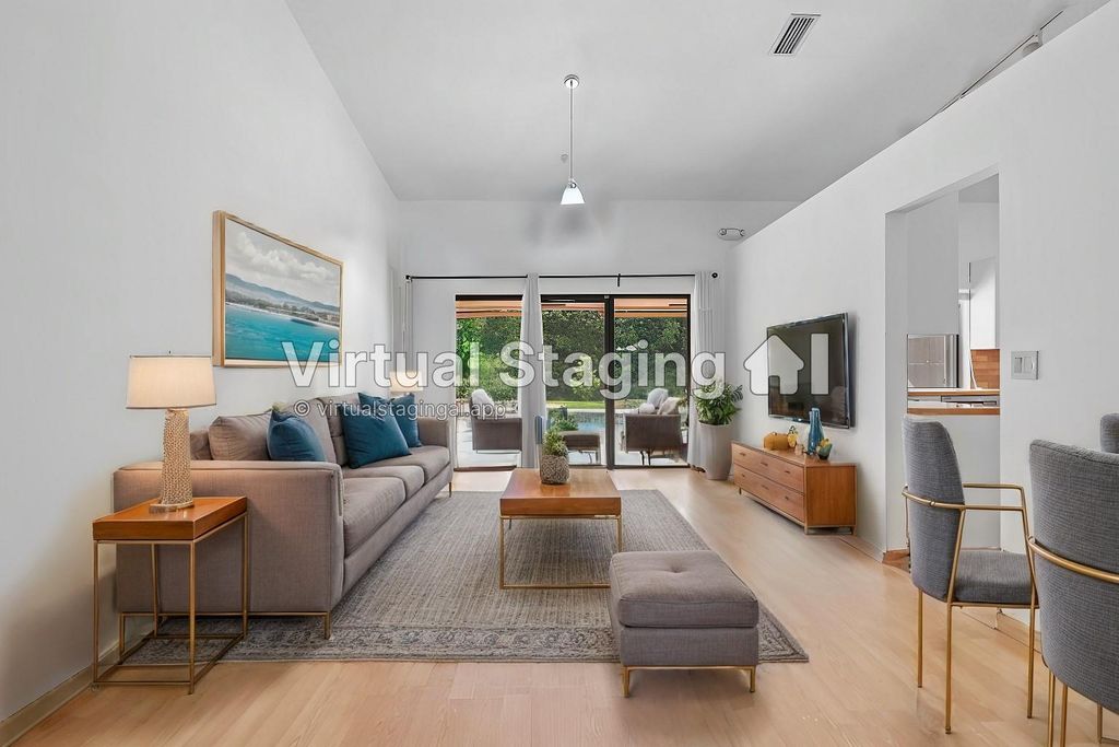 Photo of 5001 Hawkes Bluff Avenue, Davie, FL 33331 (MLS # F10462801)