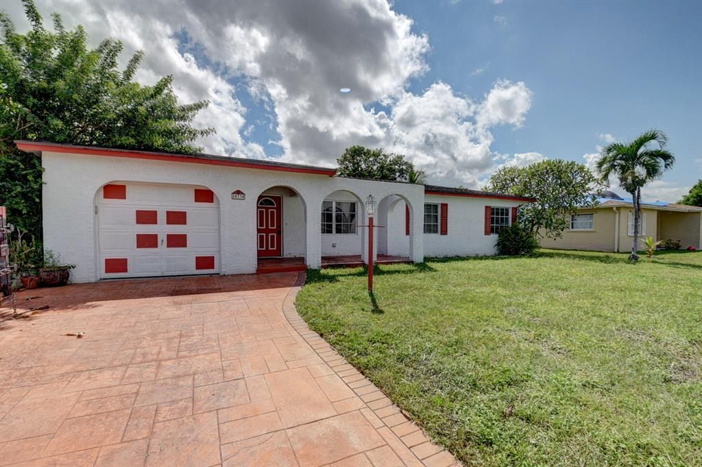 Photo of 10730 Eureka Street, Boca Raton, FL 33428 (MLS # R10749989)