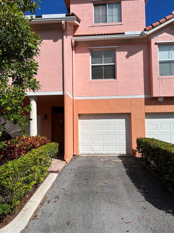 TIERRA VERDE - Residential Lease