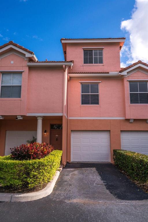 TIERRA VERDE - Residential Lease