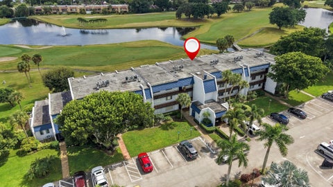 Tiny photo for 4545 LUXEMBURG Court #303, Lake Worth, FL 33467 (MLS # B26091119)