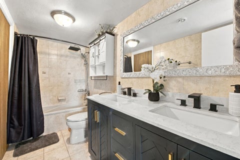Tiny photo for 4545 LUXEMBURG Court #303, Lake Worth, FL 33467 (MLS # B26091119)