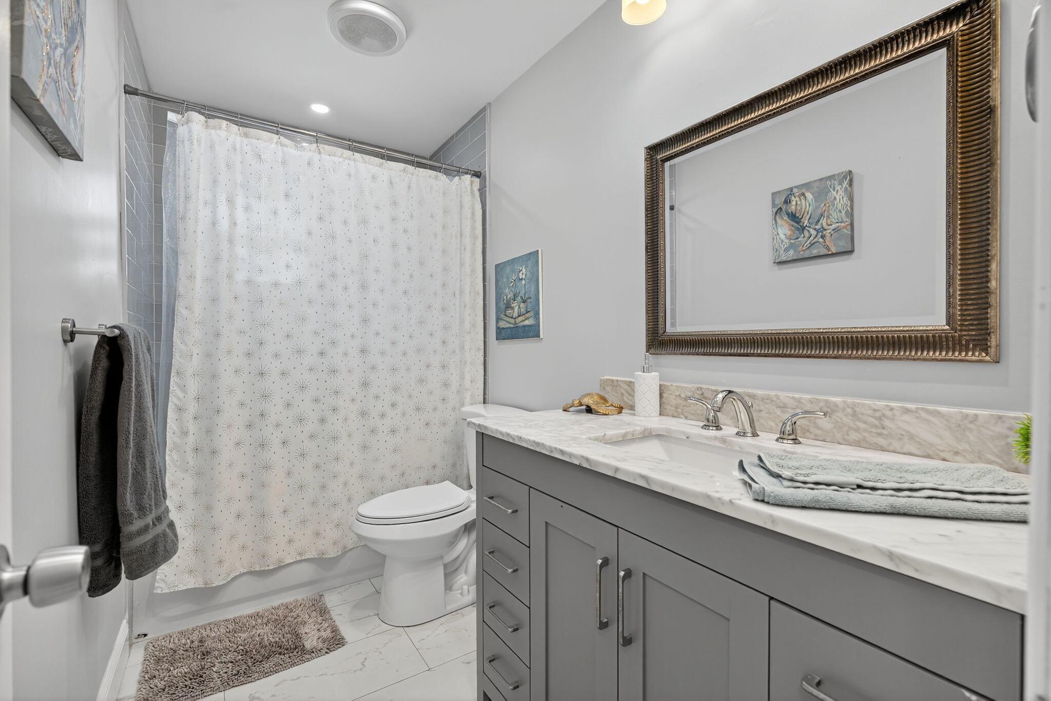 PALM BEACH GARDENS ESTATE - Residential