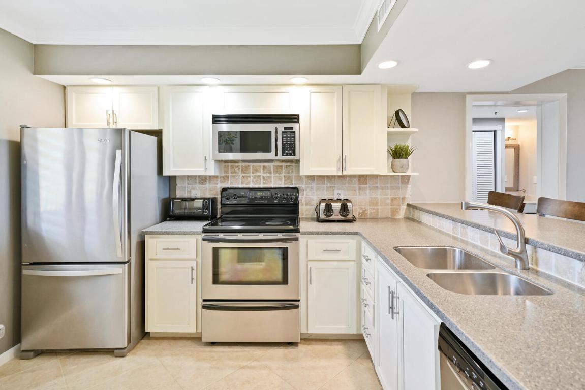 The Bluffs Ocean South - Residential Lease