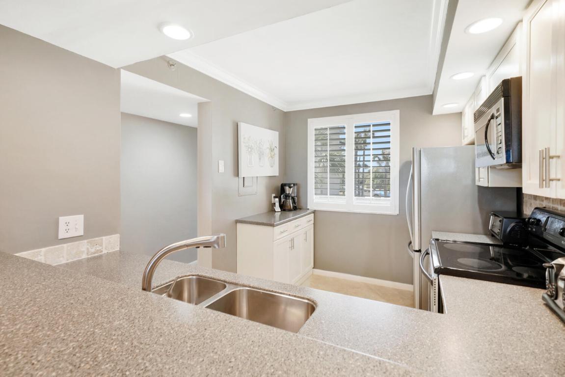 The Bluffs Ocean South - Residential Lease