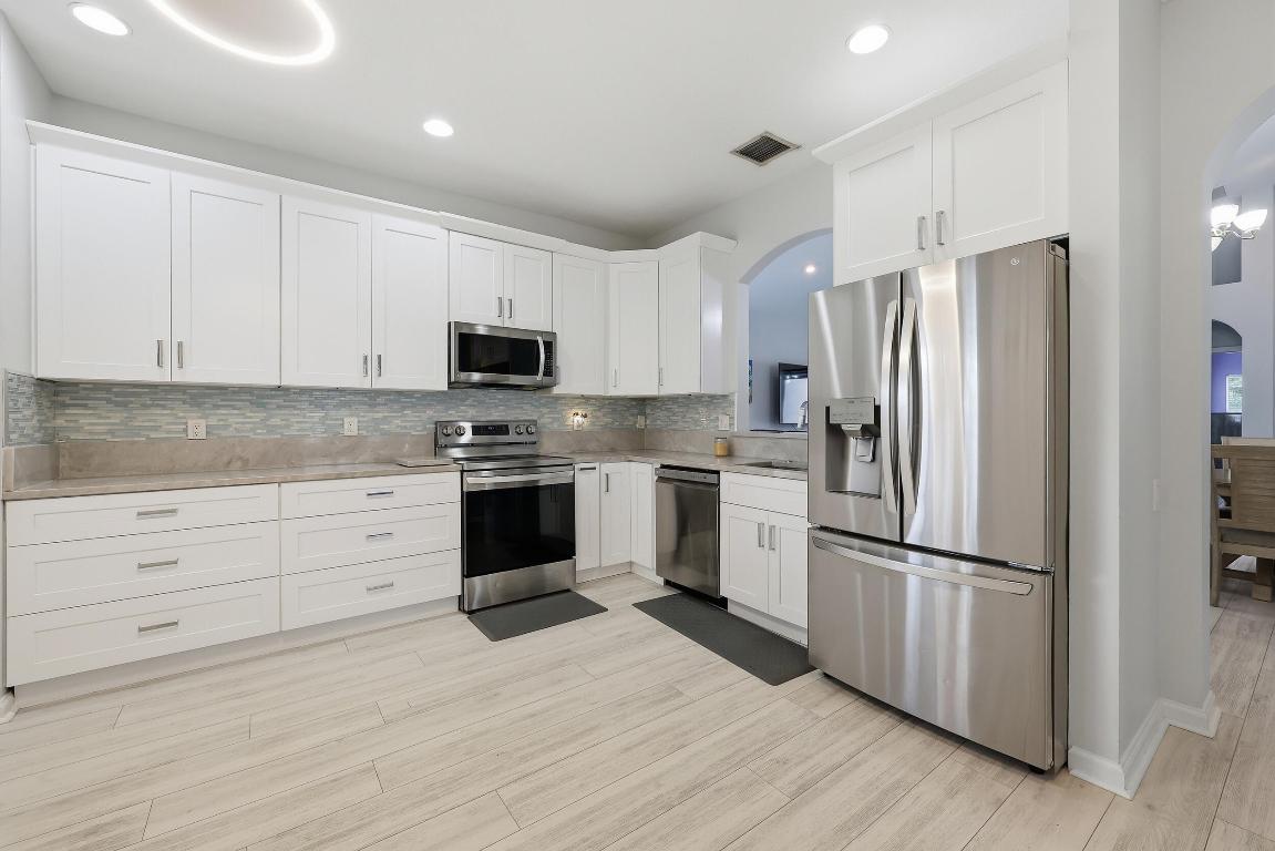 CASCADES AT ST LUCIE WEST PHASE 1 ST LUCIE WEST PL - Residential