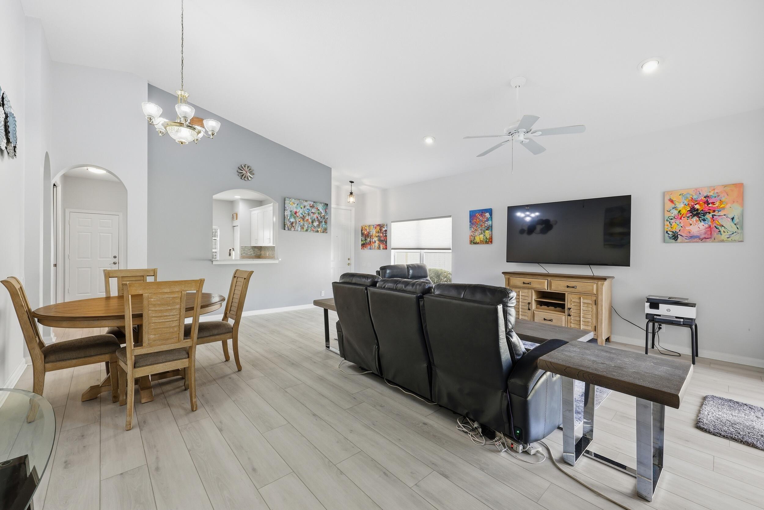 CASCADES AT ST LUCIE WEST PHASE 1 ST LUCIE WEST PL - Residential