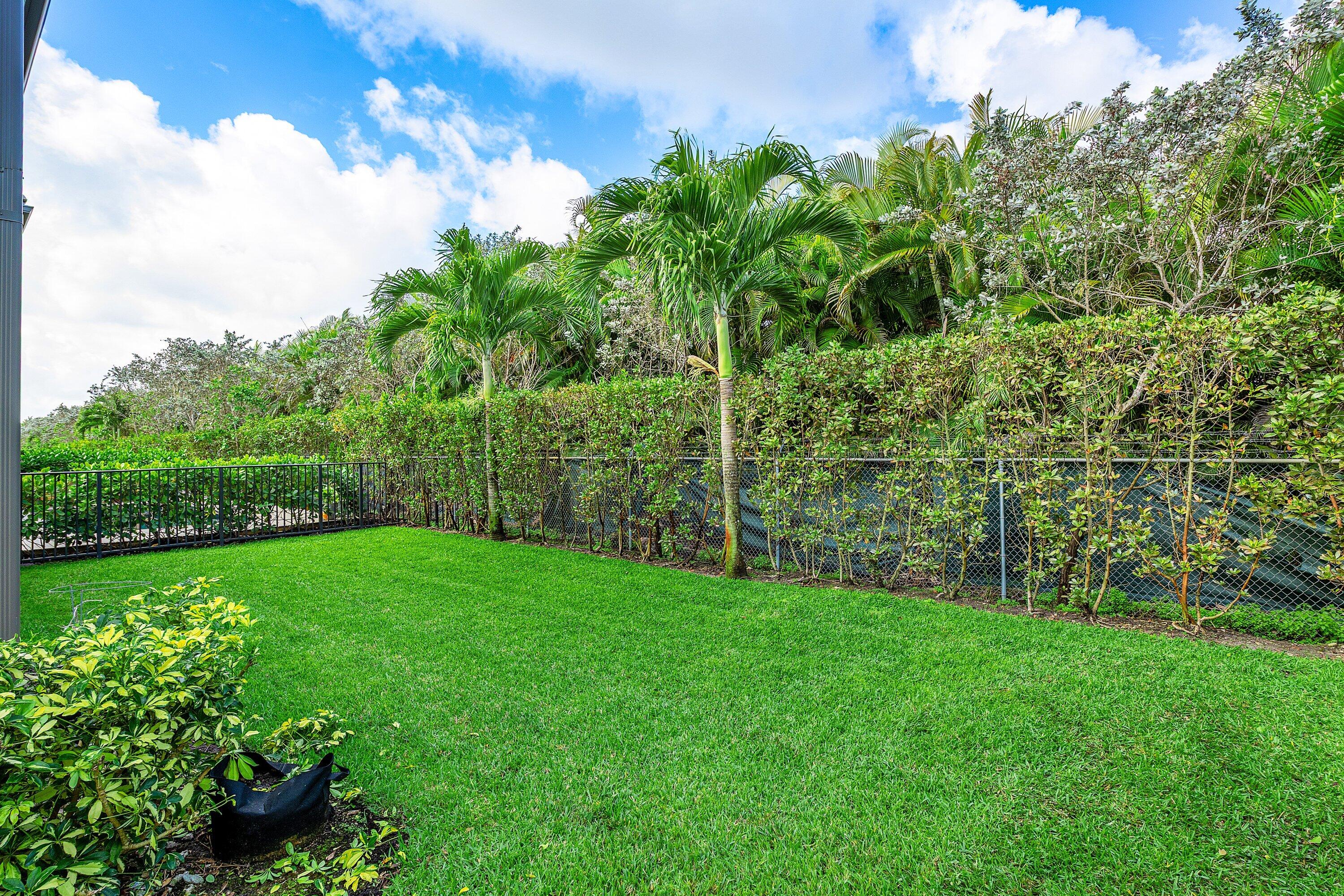 COUNTRY TRAIL PUD - Residential