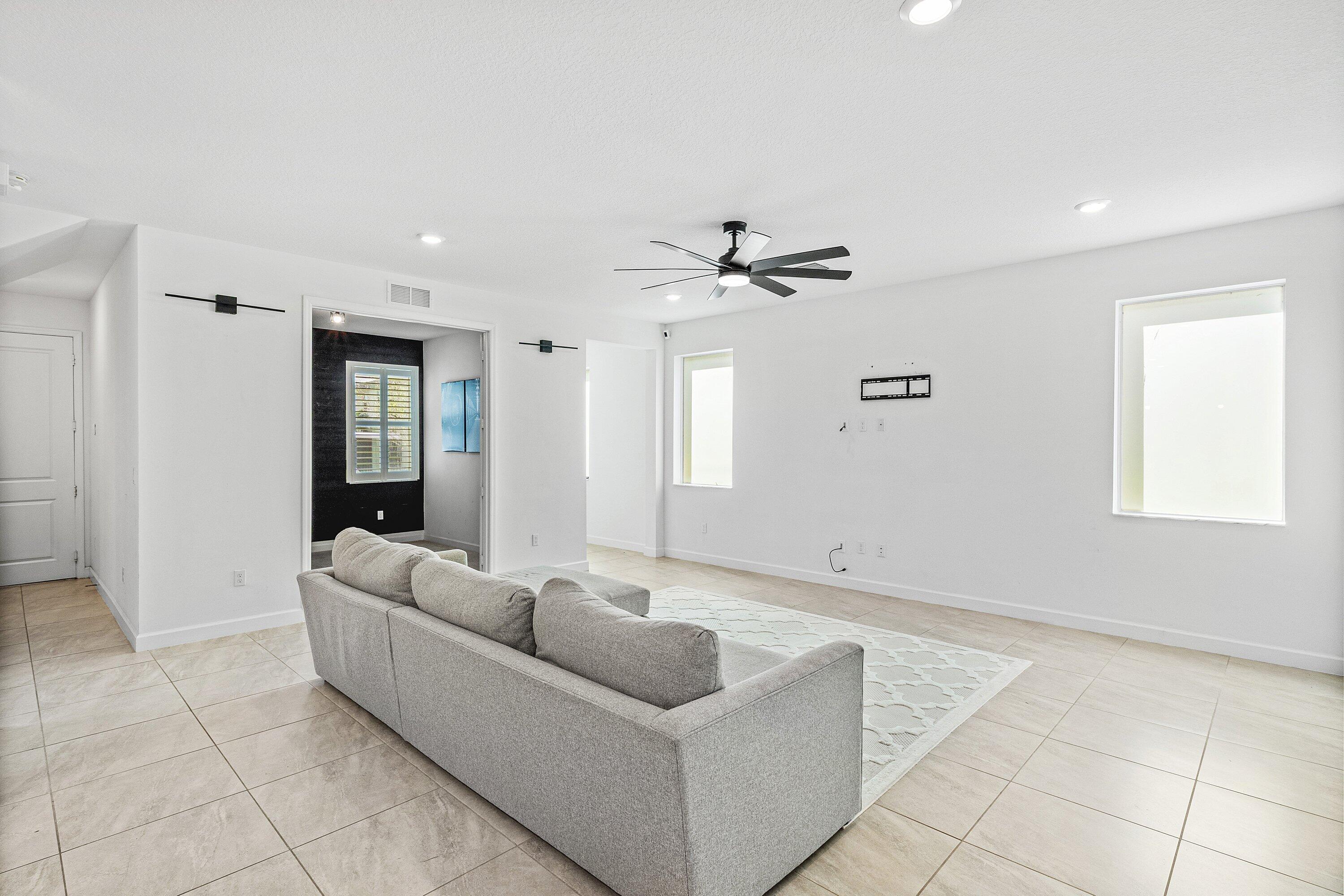 COUNTRY TRAIL PUD - Residential