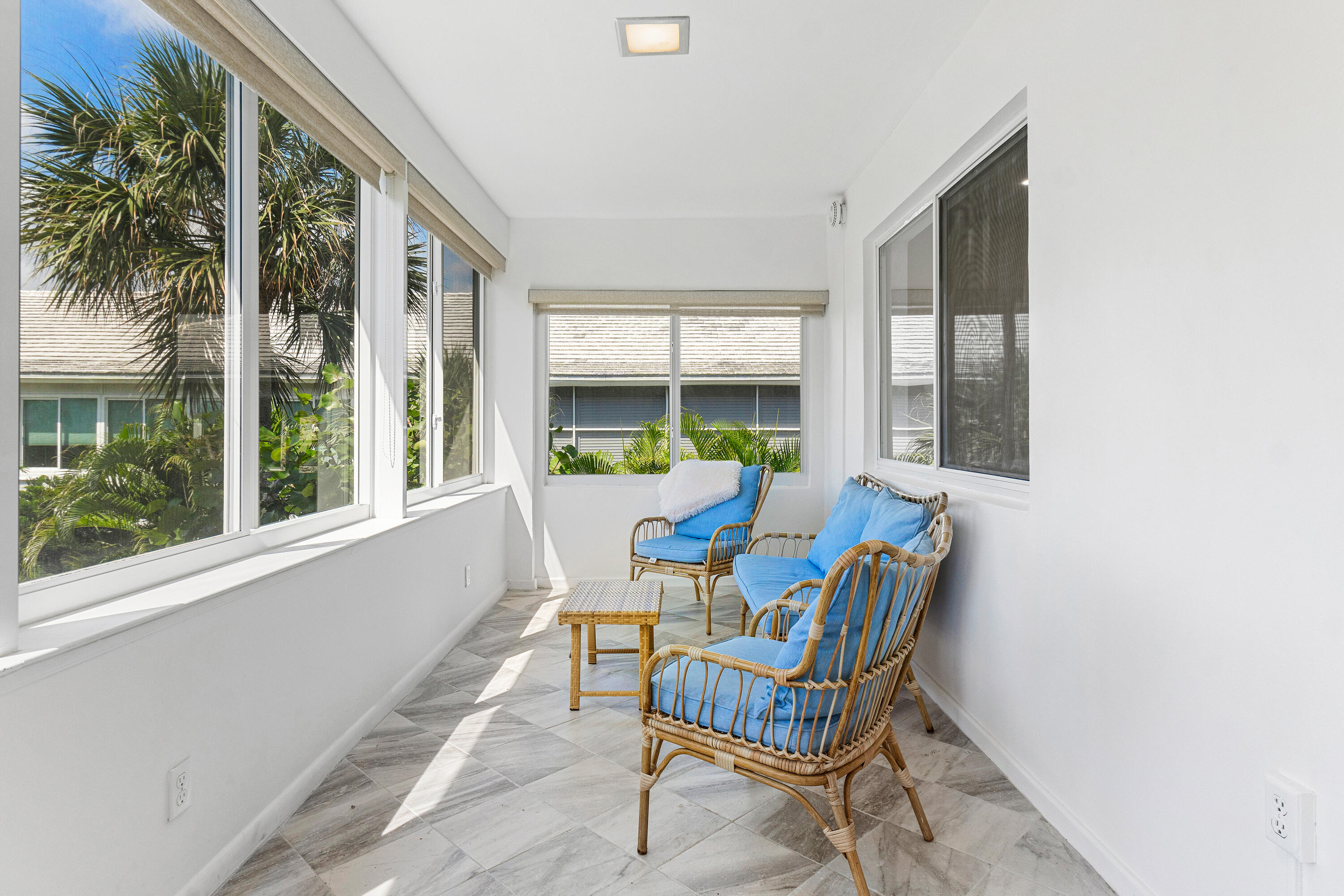 BOCA GRANADA CENTRO CONDO - Residential Lease