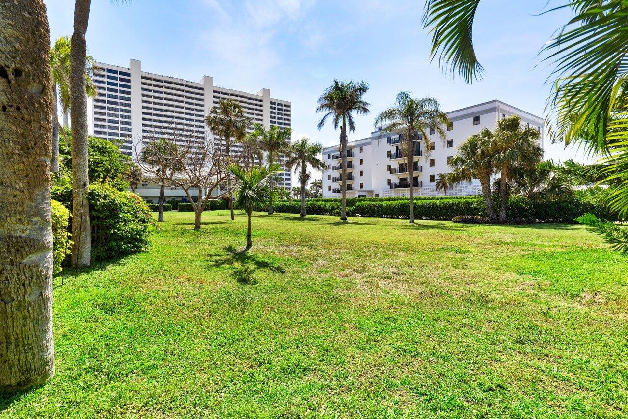 BOCA GRANADA CENTRO CONDO - Residential Lease