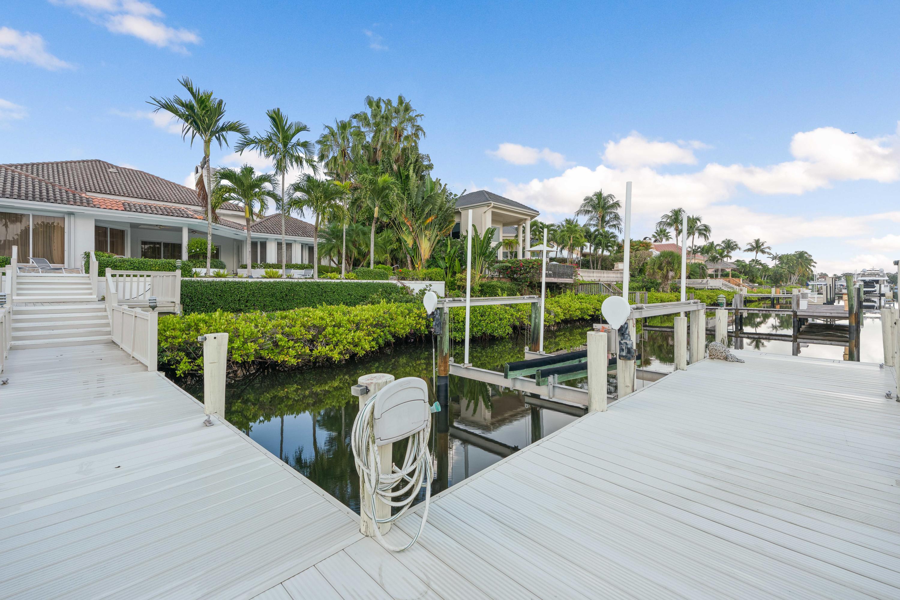 ADMIRALS COVE PAR E - Residential Lease