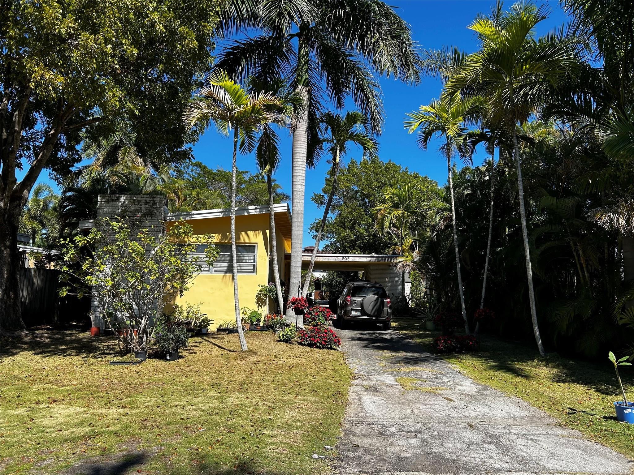 Hollywood Lakes Sec 1-32 - Residential