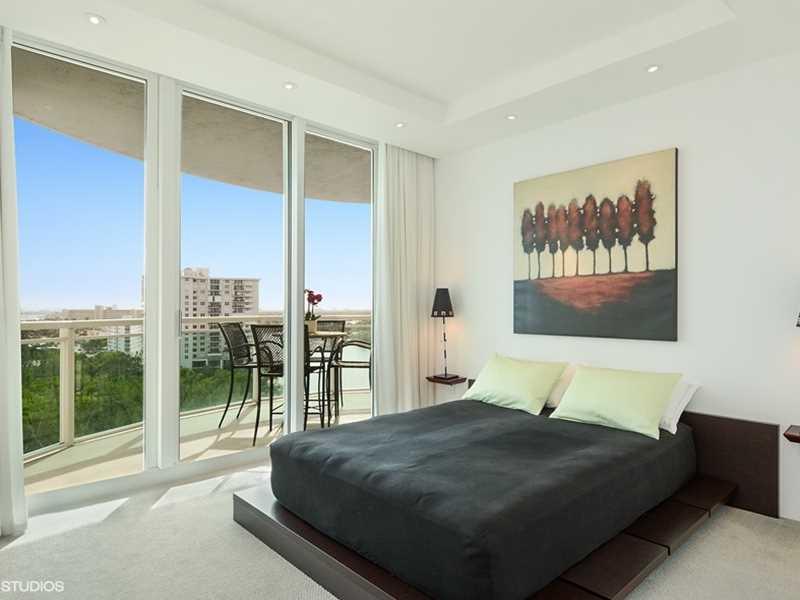 Le Club International - Residential