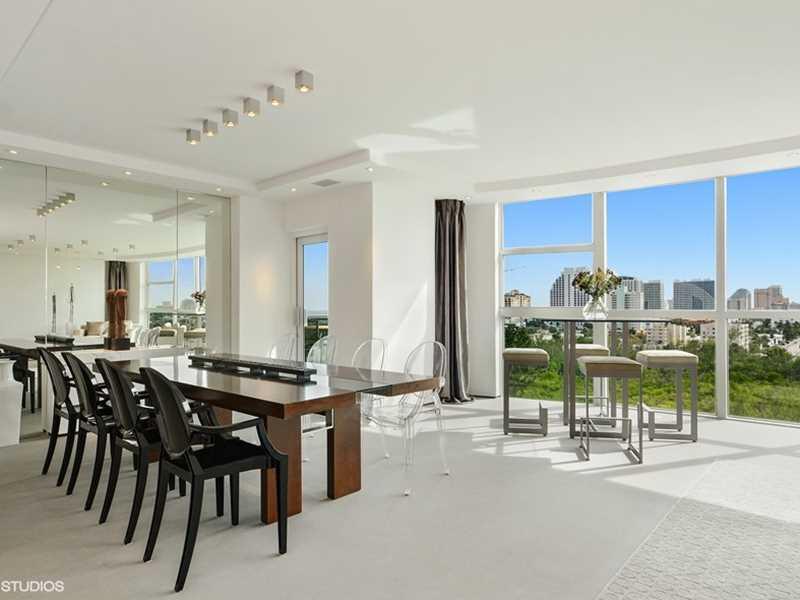 Le Club International - Residential