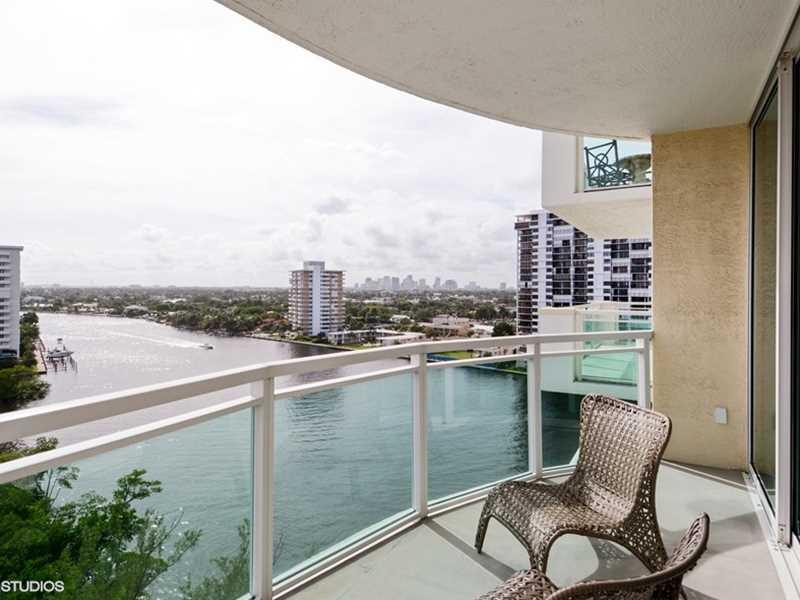 Le Club International - Residential