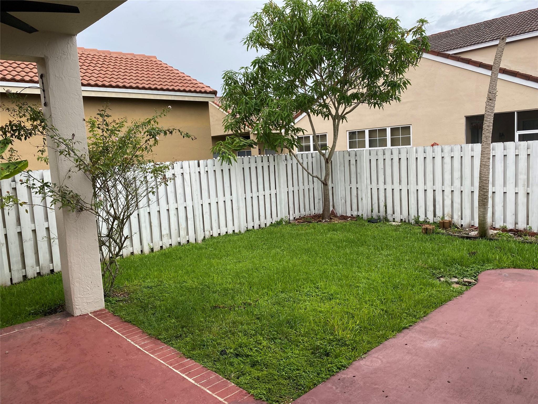 Sector 4 North 153-46 B - Residential Lease