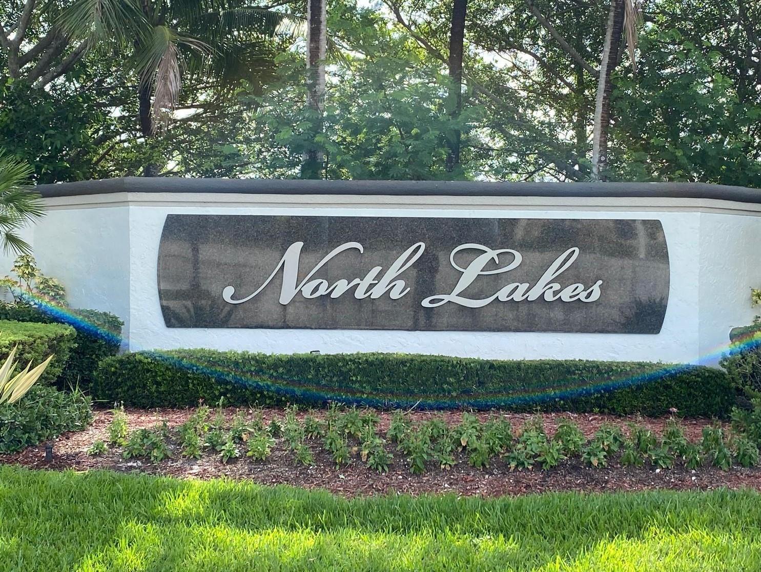 Beautiful home in Weston's North Lakes community that offers 3 bedrooms, 2 baths, and a 2 car garage with a
spacious backyard. Porcelain flooring in all living spaces, kitchen while laminate flooring in bedrooms. Modern
kitchen with elegant quartz countertops and kitchen appliances, Washer & dryer set .This gated community is zoned for the top A+ schools in Broward County and walking distance from the A+ Eagle Point Elementary.