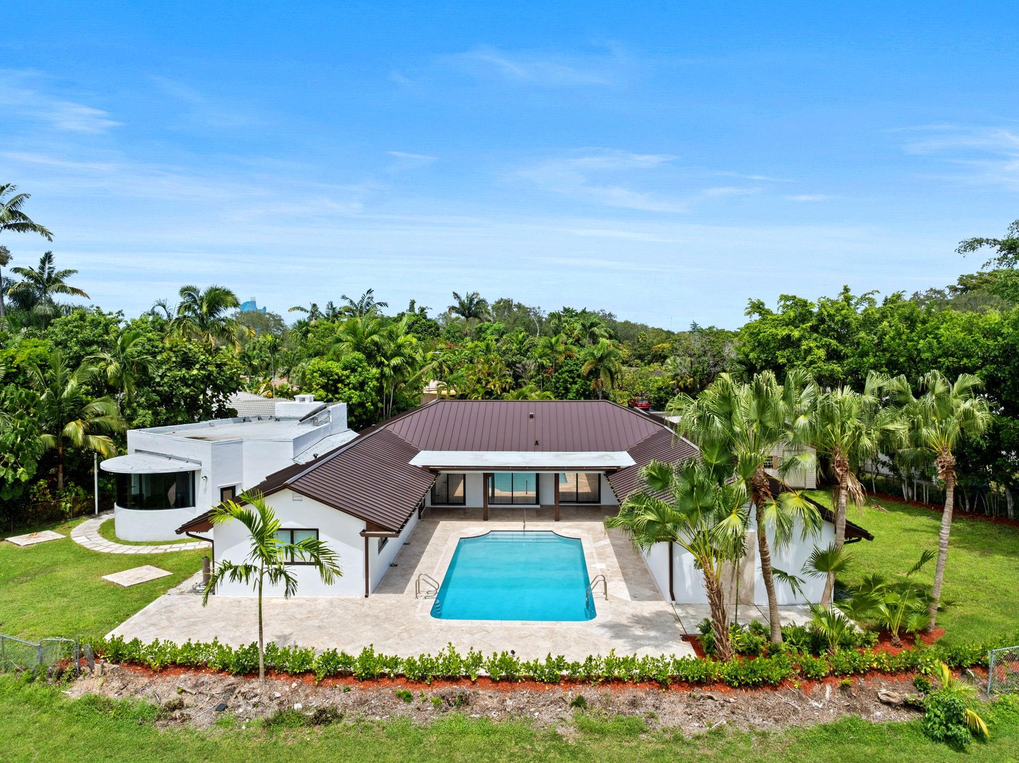 Emerald Hills 68-26 B - Residential Lease