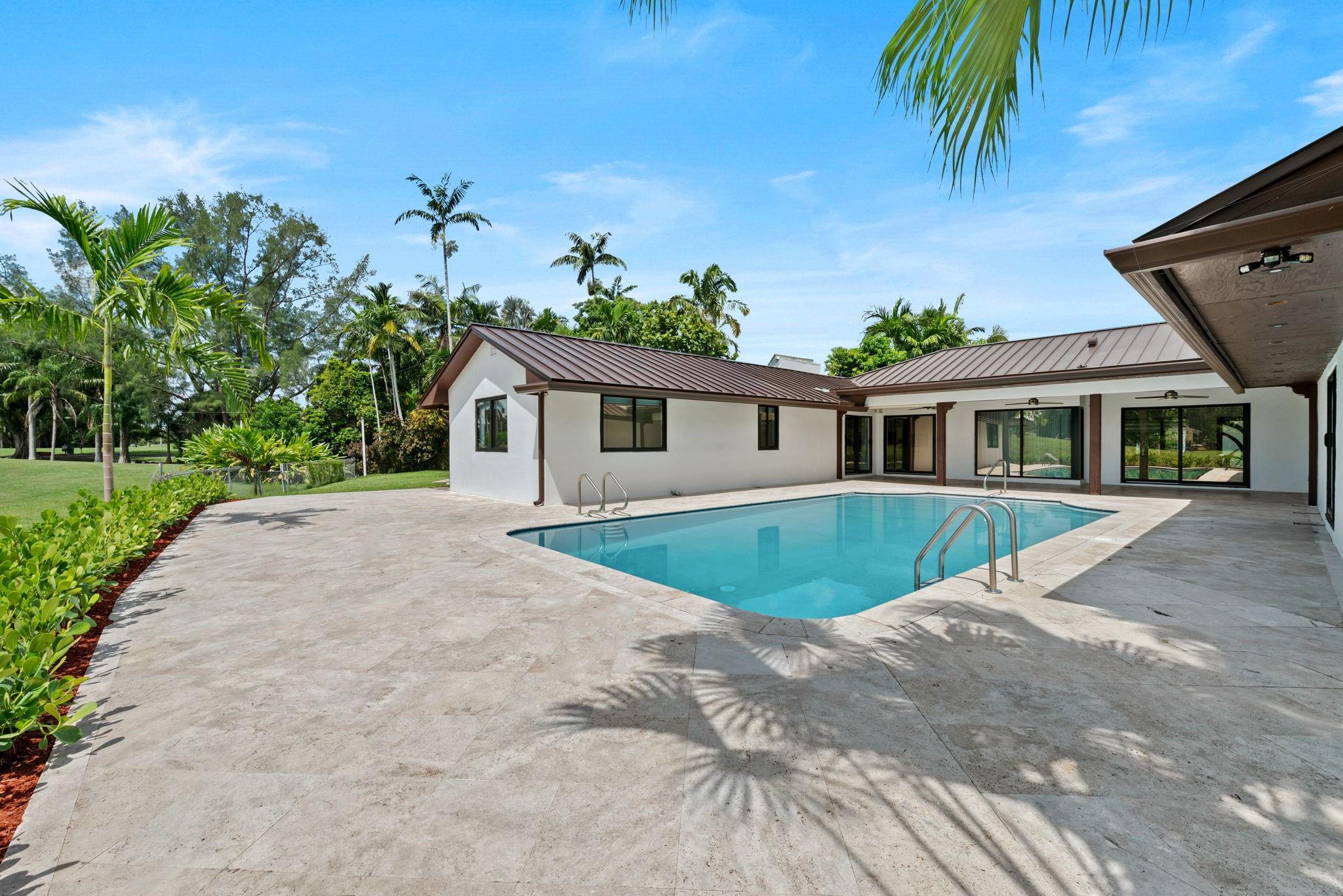 Emerald Hills 68-26 B - Residential Lease