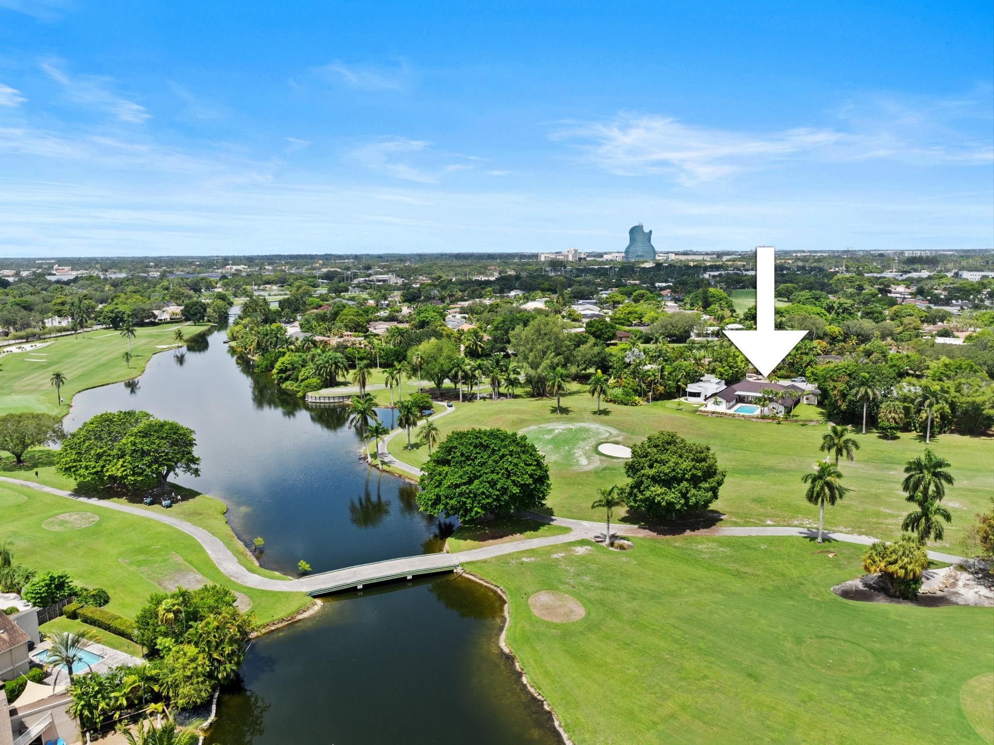 Emerald Hills 68-26 B - Residential Lease