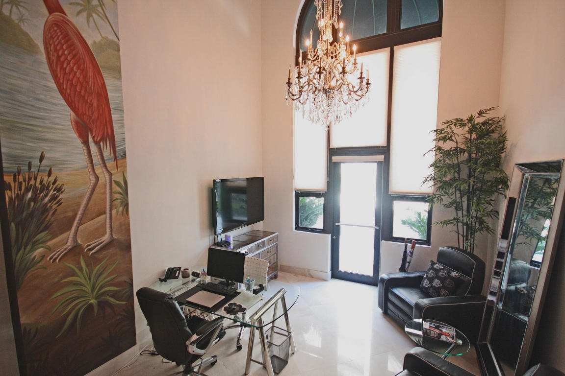 ONE CITY PLAZA CONDO - Residential Lease