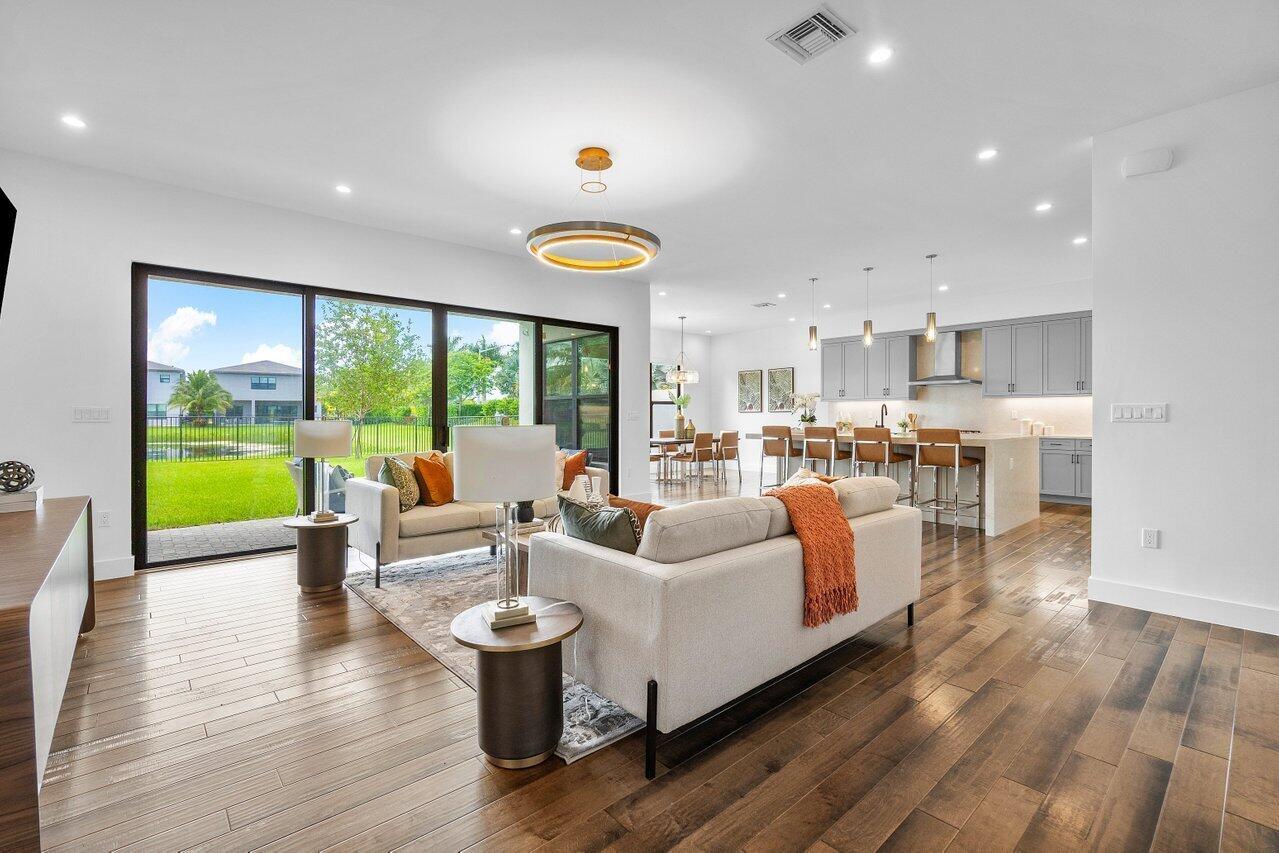 Lotus Boca Raton - Residential