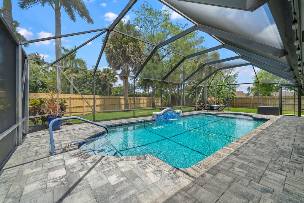 Photo of 1540 Farmington Court, Wellington, FL 33414 (MLS # B26014648)