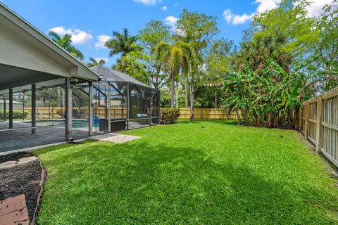 Tiny photo for 1540 Farmington Court, Wellington, FL 33414 (MLS # B26014648)