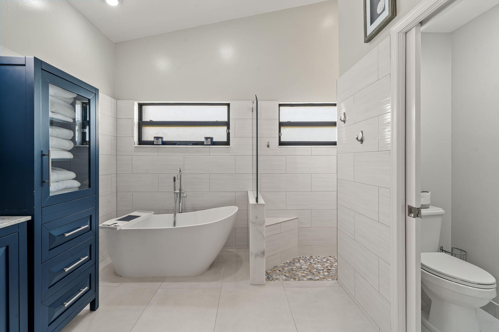 GREENVIEW SHORES 2 OF WELLINGTON - Residential