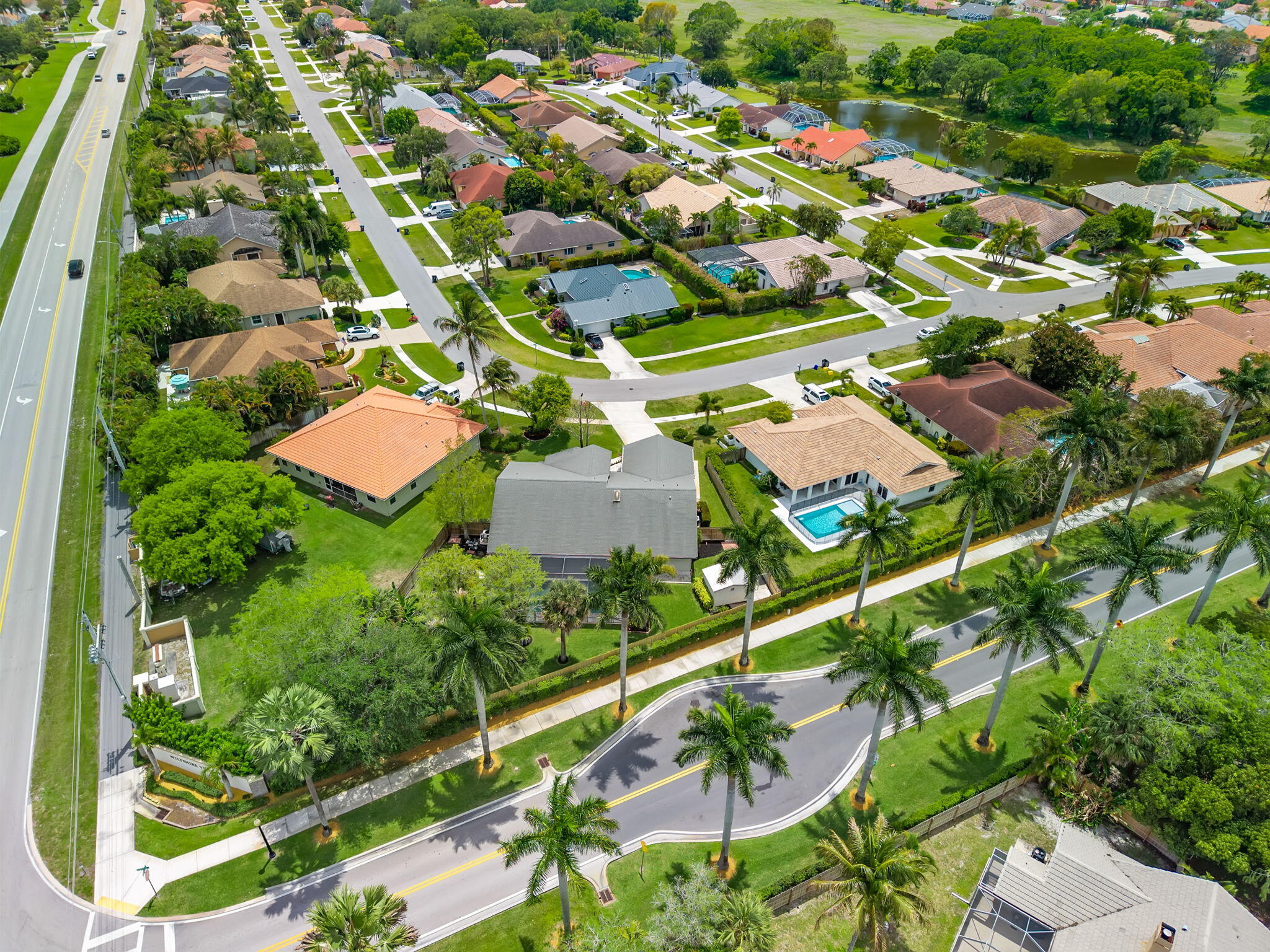 GREENVIEW SHORES 2 OF WELLINGTON - Residential