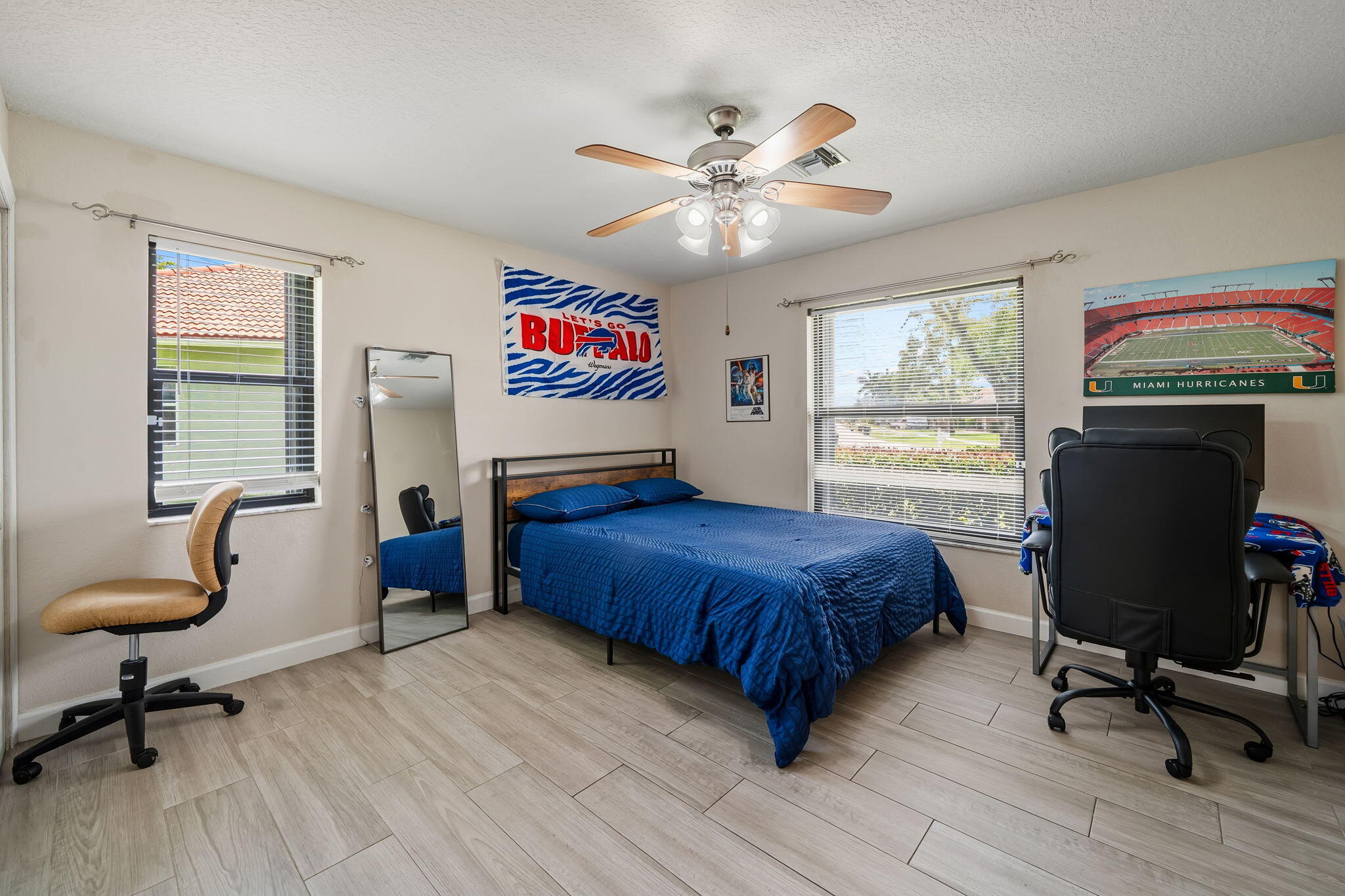 GREENVIEW SHORES 2 OF WELLINGTON - Residential