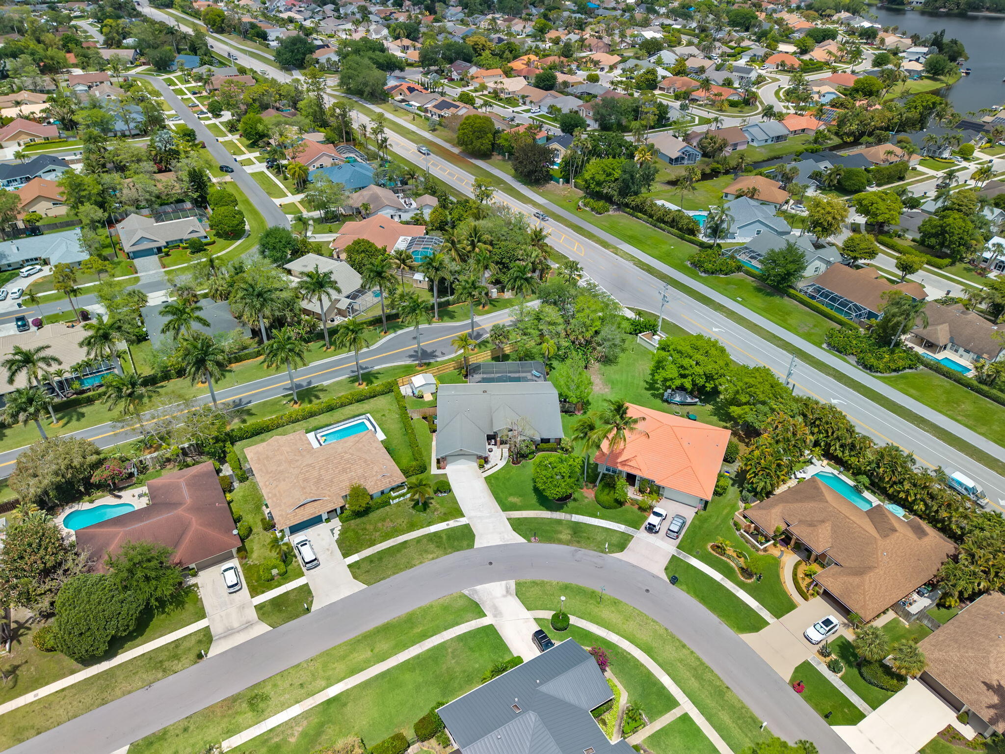 GREENVIEW SHORES 2 OF WELLINGTON - Residential