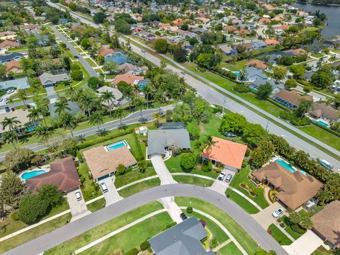 Tiny photo for 1540 Farmington Court, Wellington, FL 33414 (MLS # B26014648)