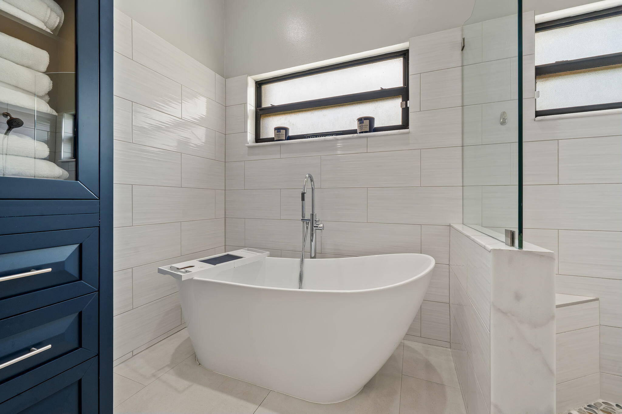 GREENVIEW SHORES 2 OF WELLINGTON - Residential