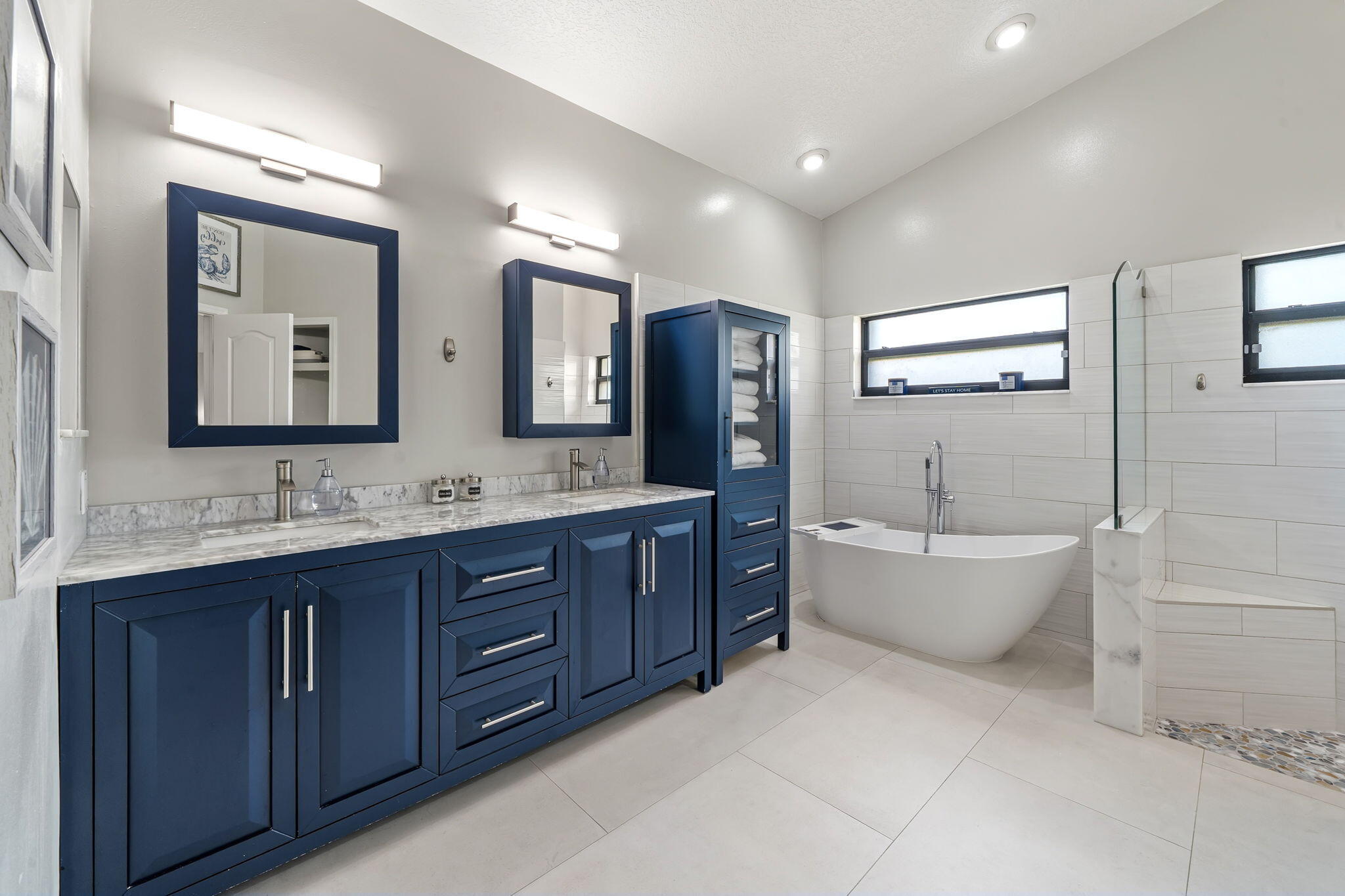 GREENVIEW SHORES 2 OF WELLINGTON - Residential