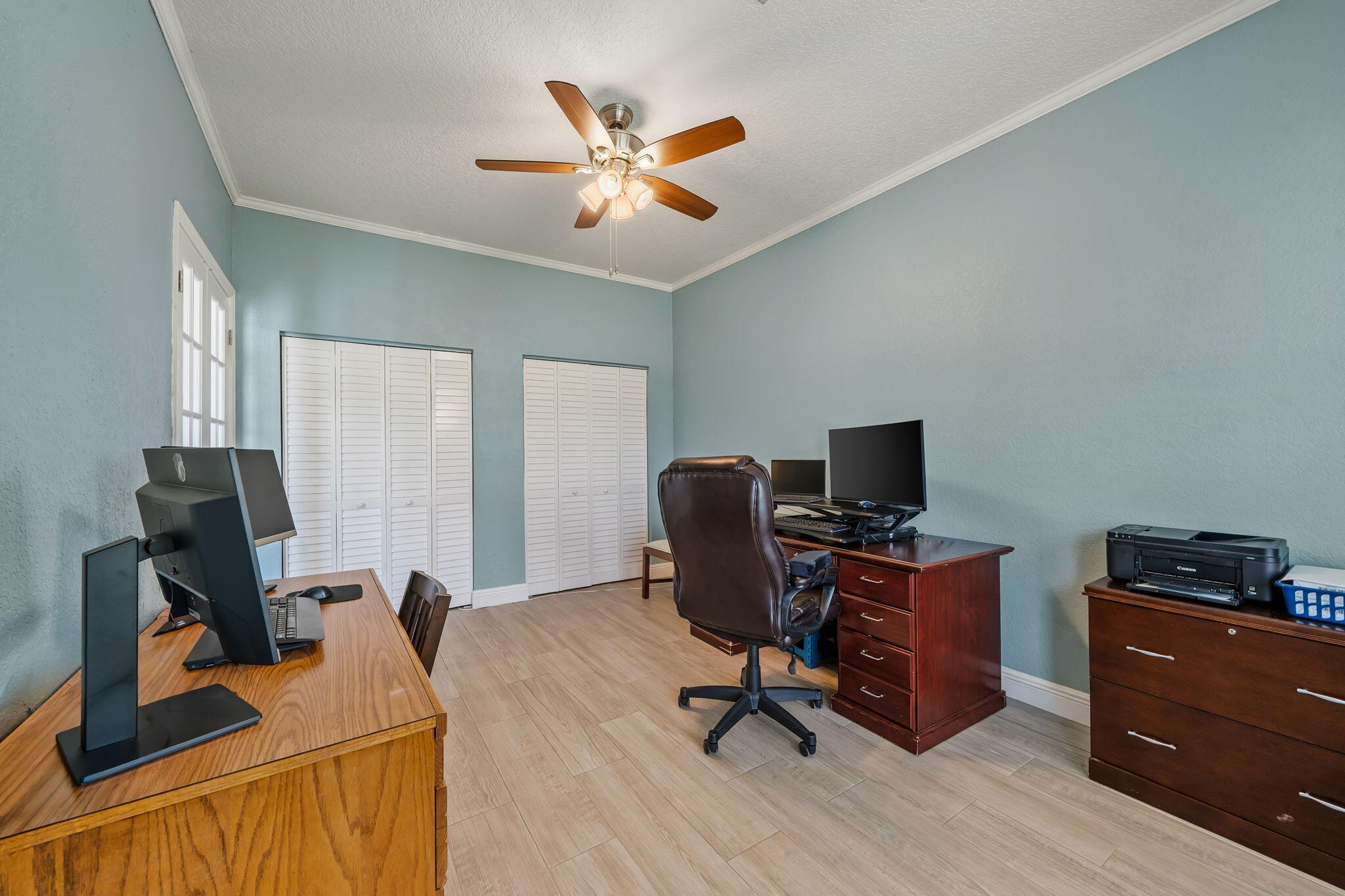 GREENVIEW SHORES 2 OF WELLINGTON - Residential