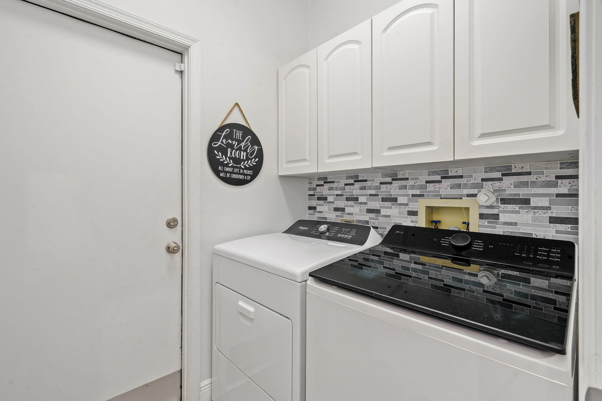 GREENVIEW SHORES 2 OF WELLINGTON - Residential