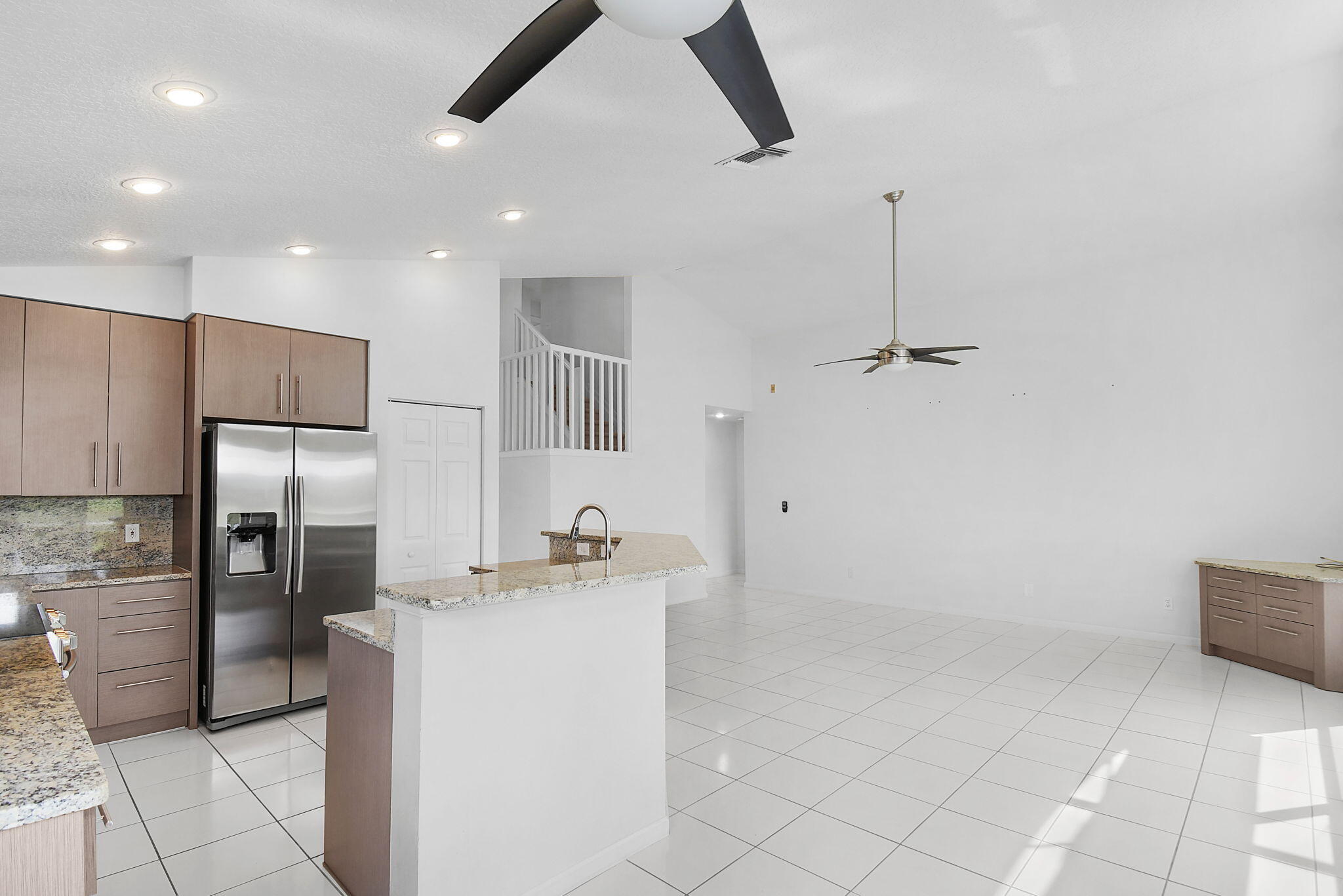 SUMMERFIELD - Residential Lease