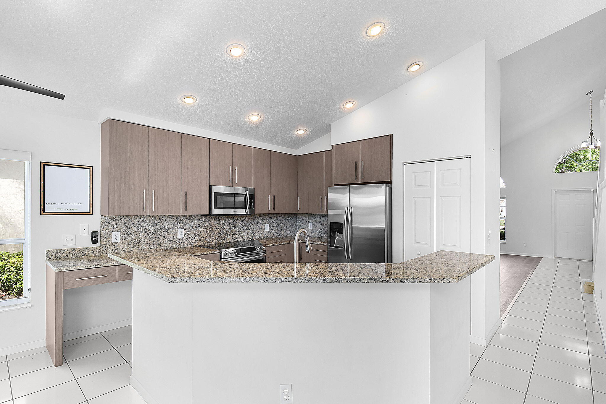 SUMMERFIELD - Residential Lease