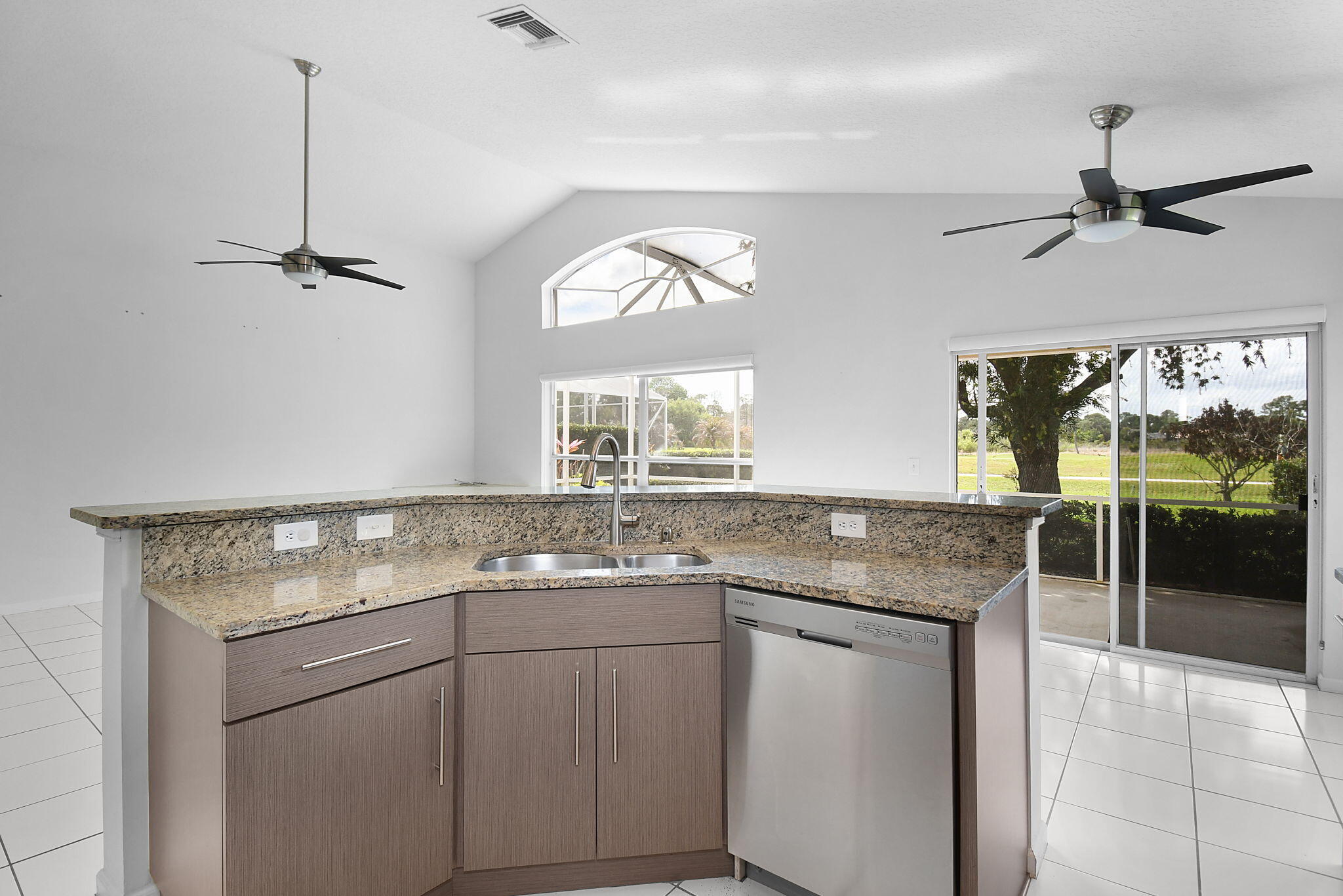 SUMMERFIELD - Residential Lease