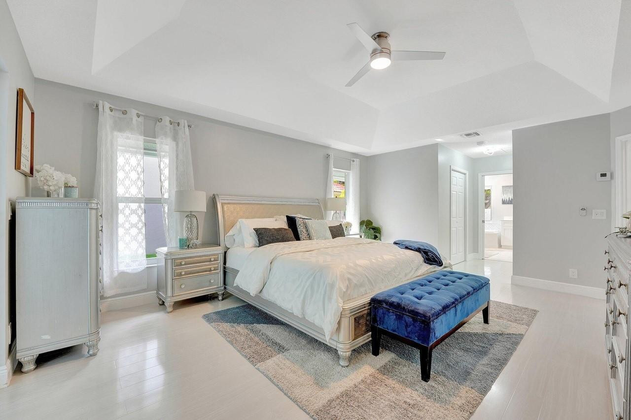 RIDGEVIEW - Residential Lease