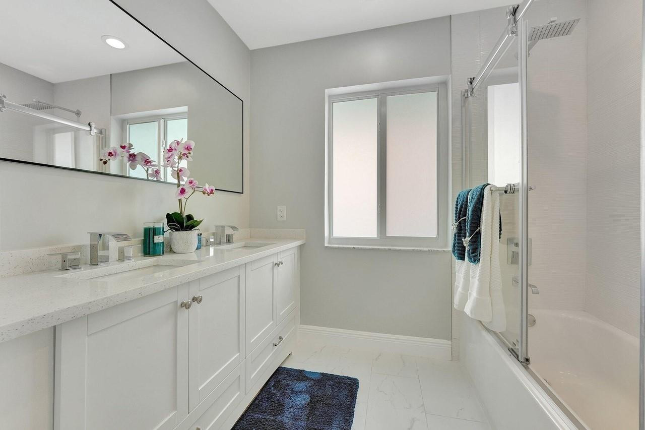 RIDGEVIEW - Residential Lease