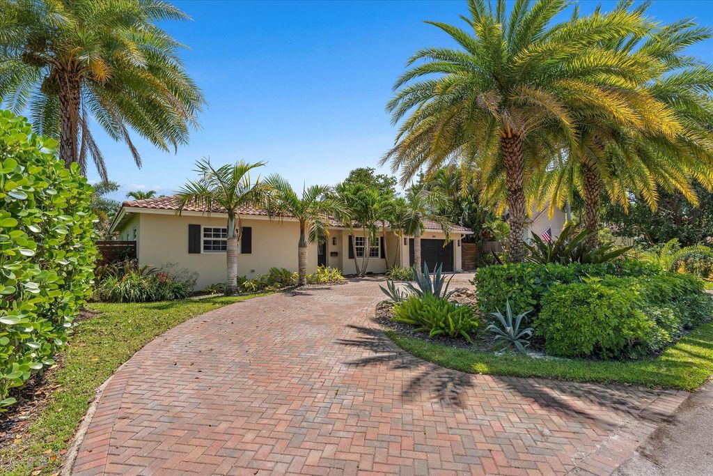 Photo of 884 NW 6th Drive, Boca Raton, FL 33486 (MLS # B26027351)