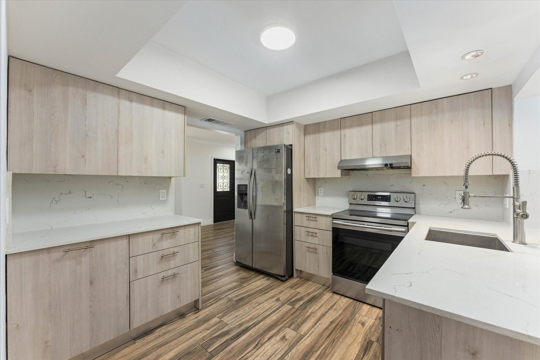 TUNISON PALMS SEC 2 - Residential