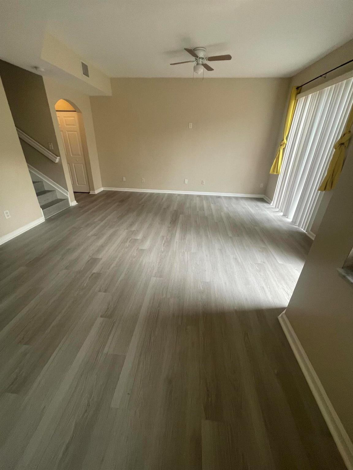 This is a great unit in a very centralized location. Close to restaurants, groceries, entertainment, interstate. The unit includes 2 Bedrooms 2 1/2 Baths.With 2 assigned parking spaces, pet-friendly policies, this home is ideal for families. Conveniently located near major shopping, downtown, and the Turnpike. Welcome home! Unit is located in a gated community.